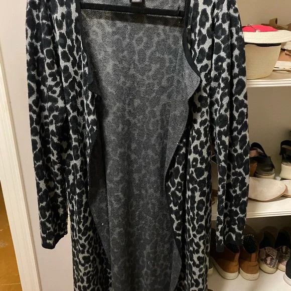 Cardigans - Picture 5 of 5